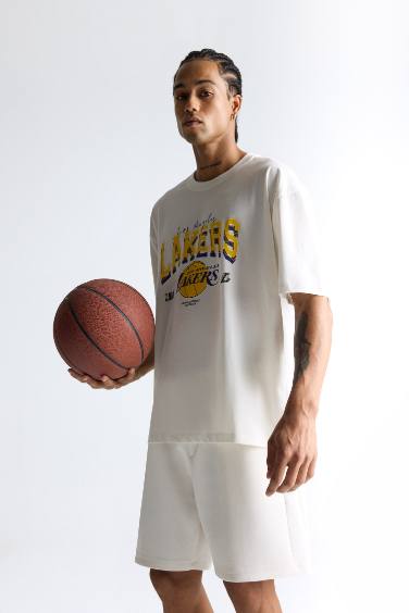 %100 Pamuk DeFactoFit NBA Los Angeles Lakers Oversize Geniş Kalıp Bisiklet Yaka Kısa Kollu Tişört