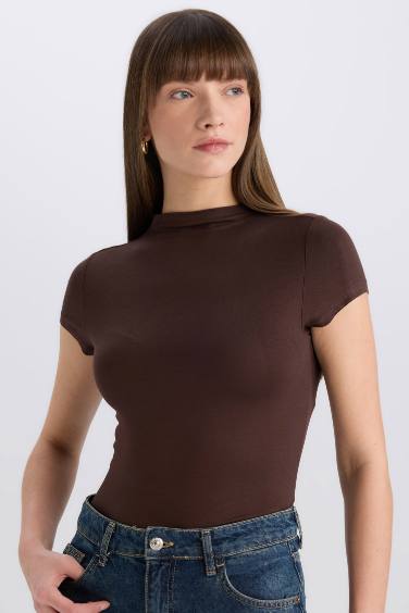 Slim Fit Half Turtleneck Short Sleeve T-Shirt