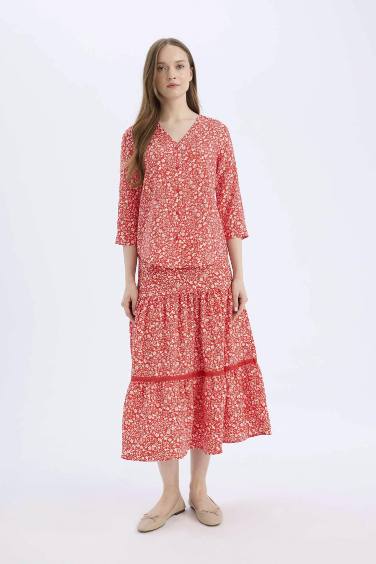 Regular Fit Desenli V Yaka Yarım Kollu Gömlek