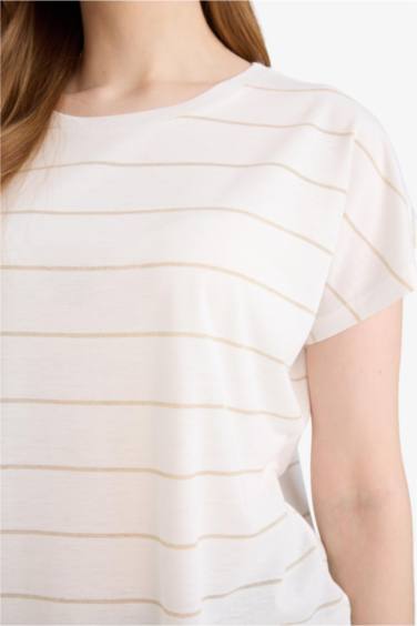 Woman Short Sleeve T-Shirt