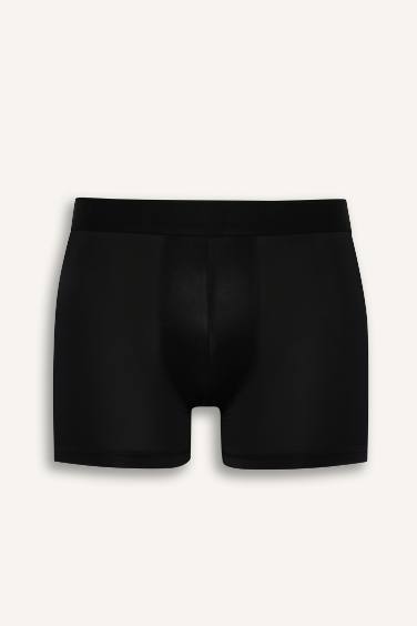 بوكسر قصة عادية