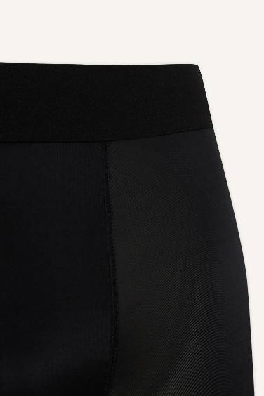 بوكسر قصة عادية