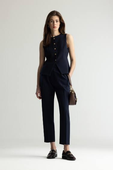 Carrot Fit Çift Cepli Yüksek Bel Düz Paça Kumaş Pantolon