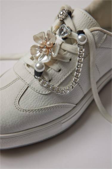 Woman 6 Piece Slipper Ornament