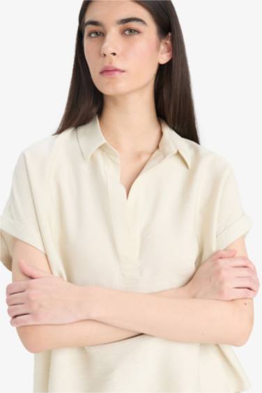 Blouse à col chemise et manches courtes Coupe régulière