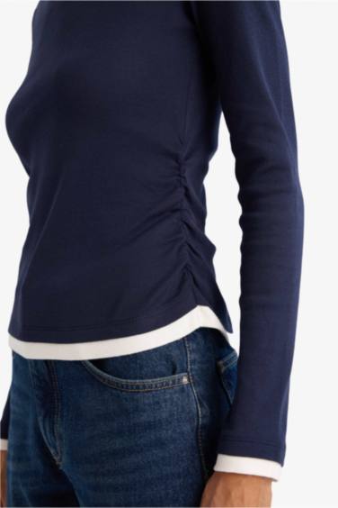 T-shirt à manches longues et col rond Coupe slim