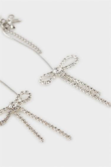 Woman 2 Piece Dangling Silver Earrings