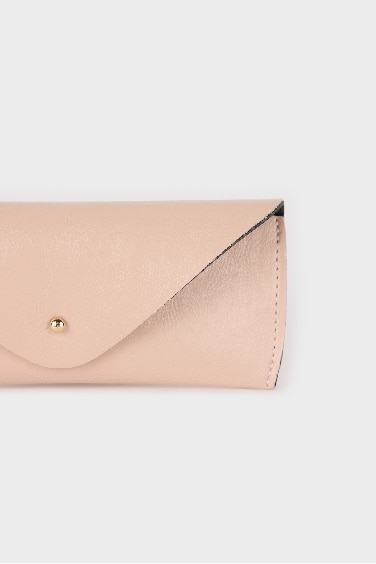 Kadın Suni Deri Güneş Gözlüğü Kılıfı