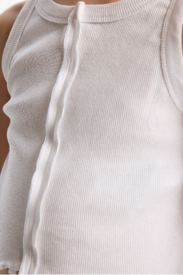 Girl Crew Neck Crop Top