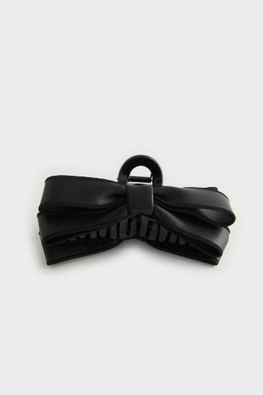 Woman Hair Clips