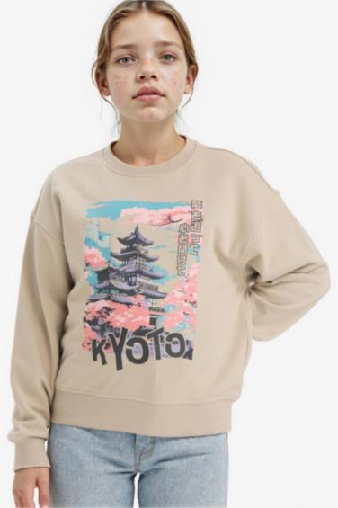 Girl Relax Fit Crew Neck Printed Sweatshirt