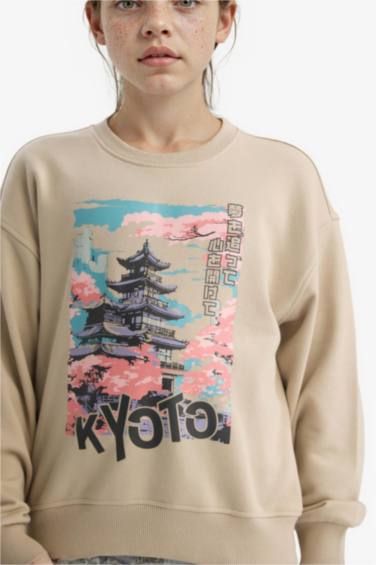 Girl Relax Fit Crew Neck Printed Sweatshirt