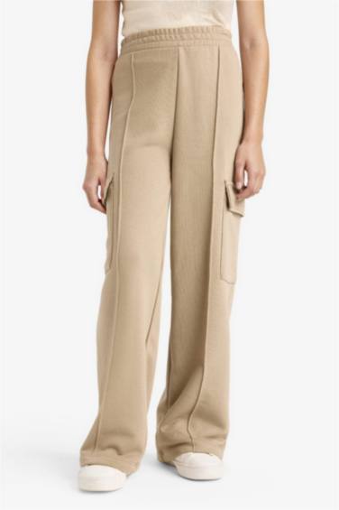 Girl Elastic Waist Wide Leg Cargo Sweatpants