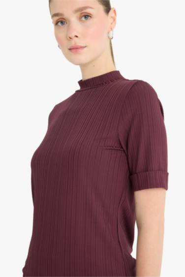 Woman Short Sleeve T-Shirt