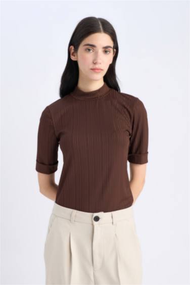 Slim Fit Half Turtleneck Ribbed Camisole Short Sleeve T-Shirt