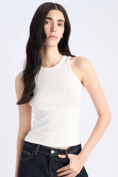 Slim Fit Camisole Halter Collar Tank Top