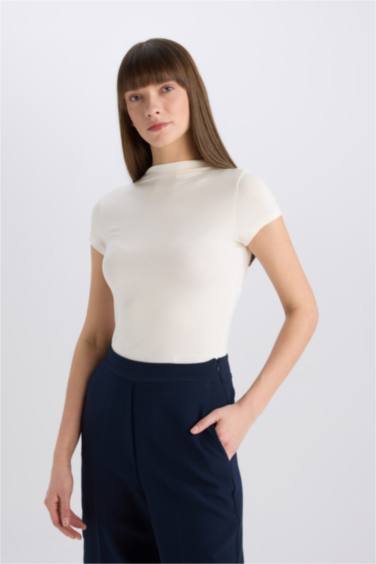 Slim Fit Half Turtleneck Basic Short Sleeve T-Shirt