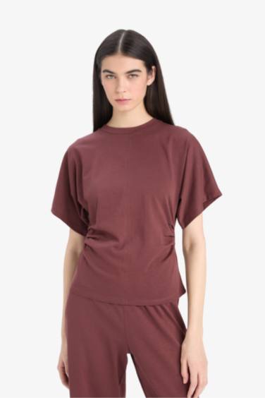 Woman Short Sleeve T-Shirt