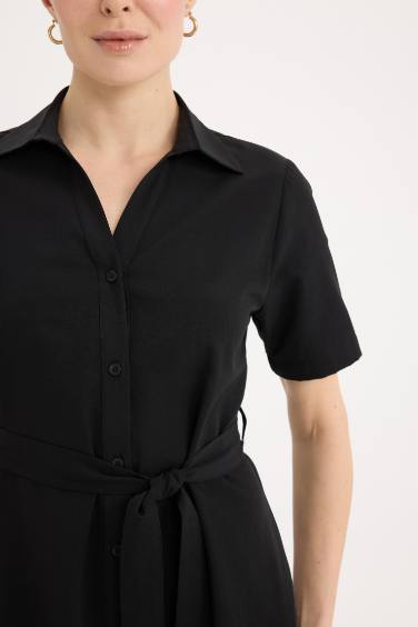 فستان ميدي بوبلين نص كم بقصة A بياقة قميص