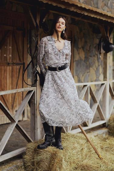 Fırfırlı Yaka Etnik Desenli Şifon Uzun Kollu Midi Elbise