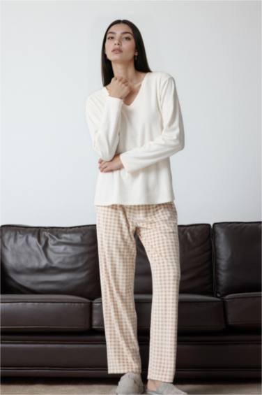 Pijama Takımı Regular Fit Uzun Kollu Velur Üst Kareli Uzun Alt-Fall in Love