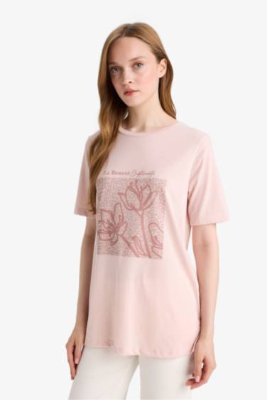 تيشيرت نص كم قصة عادية ورقبة مستديرة