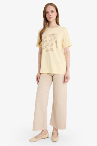 Regular Fit Crew Neck Short Sleeve T-Shirt