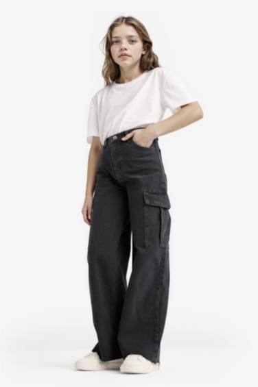 بنطرون جينز كارجو بناتي برجل واسع وجيب