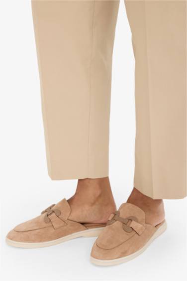 Woman Flat Sole Slipper