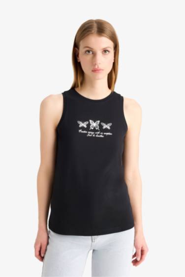 Топ с круглым вырезом и бабочками