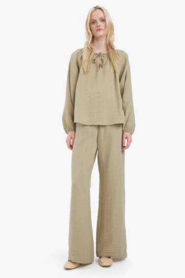 Oversize Geniş Kalıp Bağcıklı Yaka Müslin Uzun Kollu Bluz