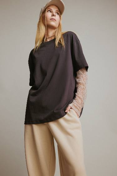 Woman Long Sleeve T-Shirt