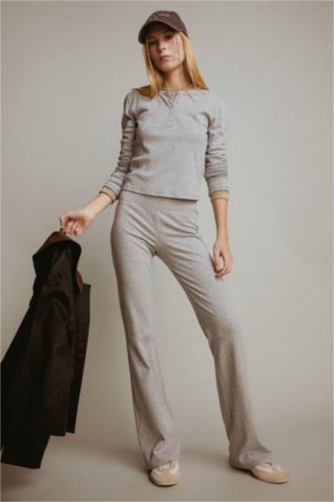 Fitted Ribbed Long Sleeve T-Shirt