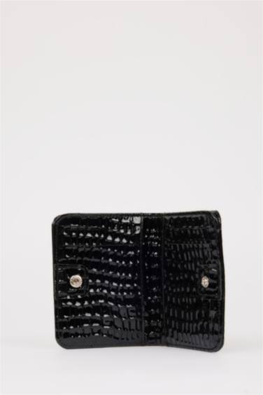 Woman Faux Leather Wallets