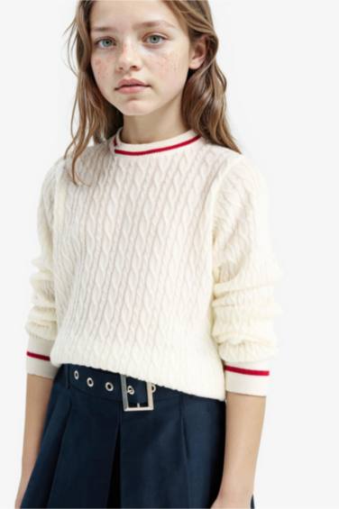 Girl Standard Fit Crew Neck Knit Pullover