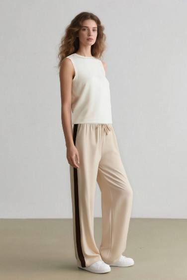 Wide Leg Normal Waist Trousers