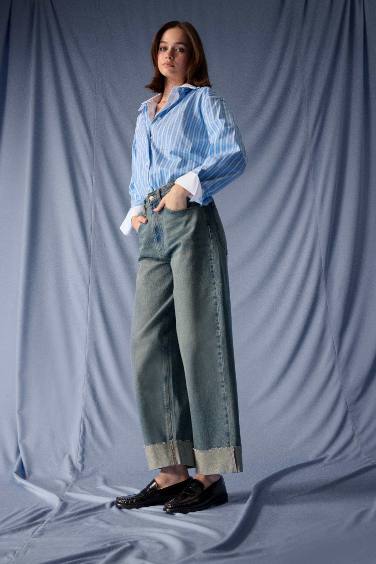 Baggy Fit High Waist Straight Leg Jeans