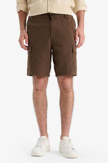 Short en coton aspect lin à poches cargo
