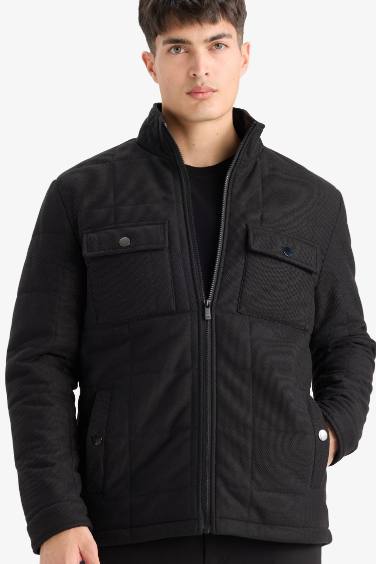 Slim Fit Dar Kesim Dik Yaka Astarlı Fermuarlı Cepli Kışlık Şişme Penye Mont