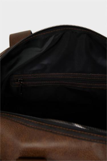 جنطة سفر و رياضة رجالي جلد صناعي