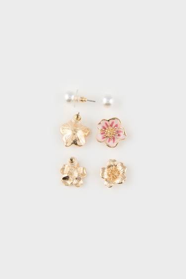 Woman 3 Piece Floral Earrings