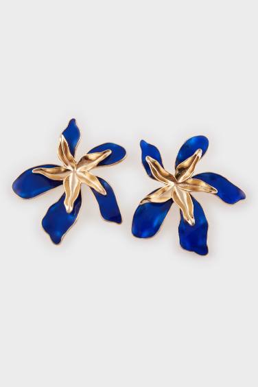Woman Blue Flower Motif Gold Earrings