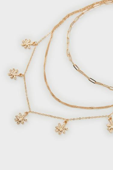 سلسله من 3 قطع