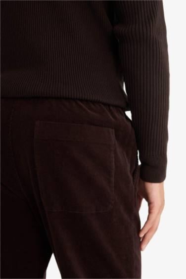 بنطلون قصة مريحة