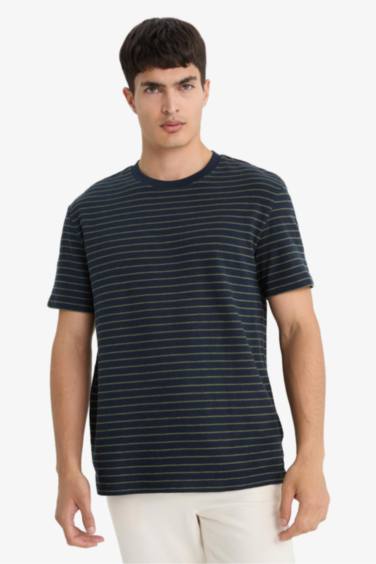 Regular Fit Crew Neck Short Sleeve T-Shirt