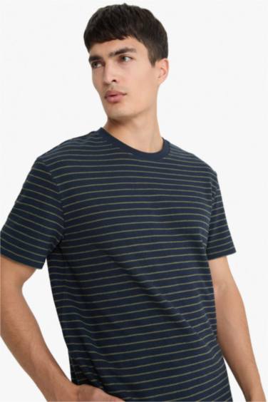 Regular Fit Crew Neck Short Sleeve T-Shirt