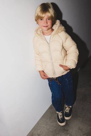 Мужская детская куртка с капюшоном и молнией в стиле капитоне