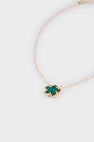Collier doré avec fleur verte pour femme
