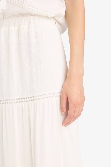 A Kesim Normal Bel Astarlı Krinkıl Viskon Maxi Etek