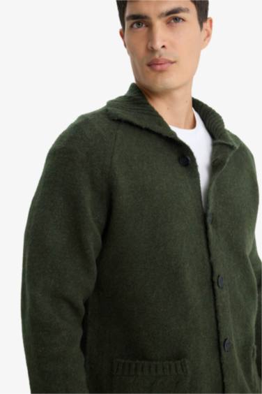 Cardigan en maille à col montant boutonné avec poches Coupe standard